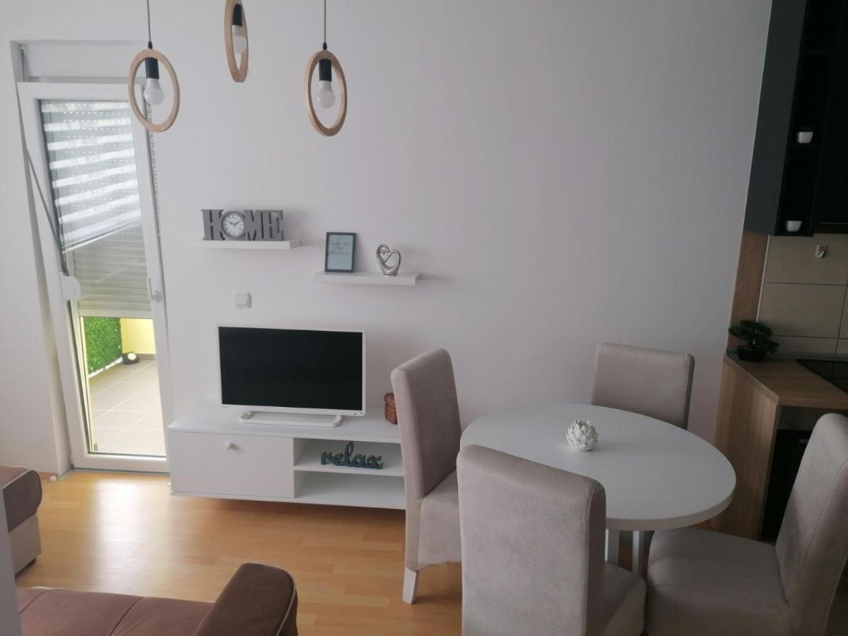 Emili Apartman Jagodina Dış mekan fotoğraf